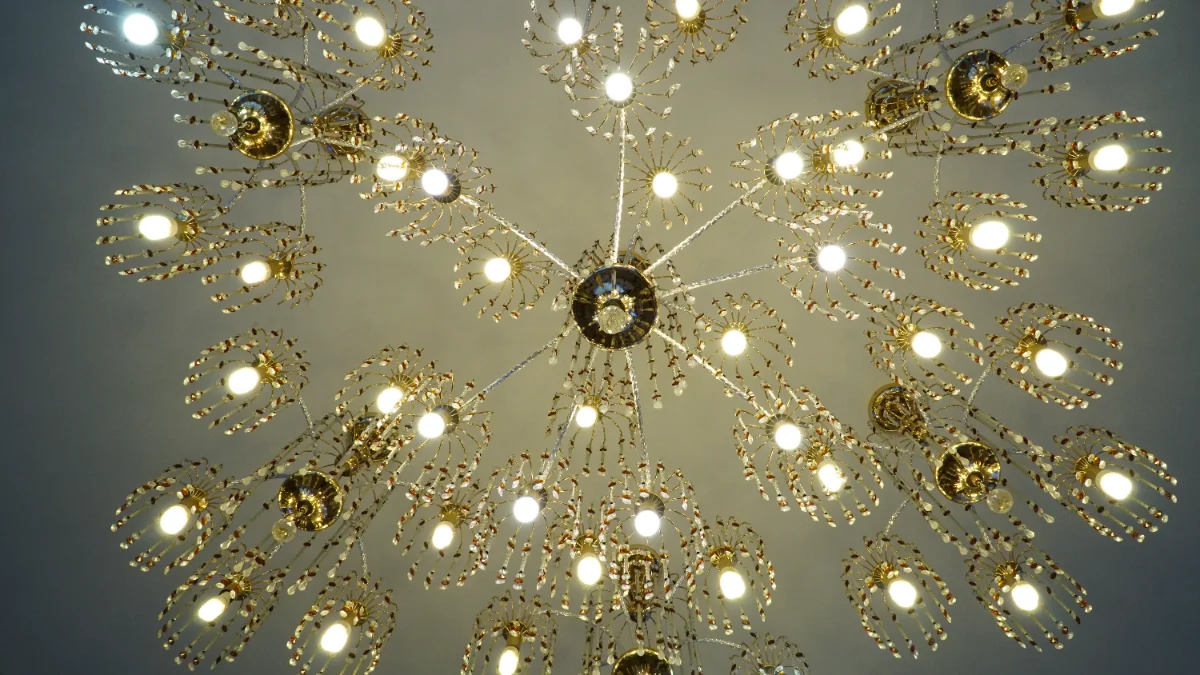 Lustre Sputnik com cristais